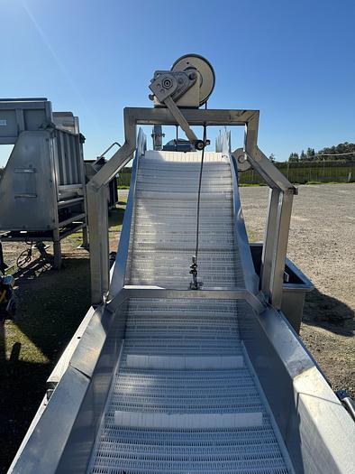 Used Washer, Prewash Tank, Stainless Steel, 22" Wide Cleated Belt, Z-Frame - #5355604