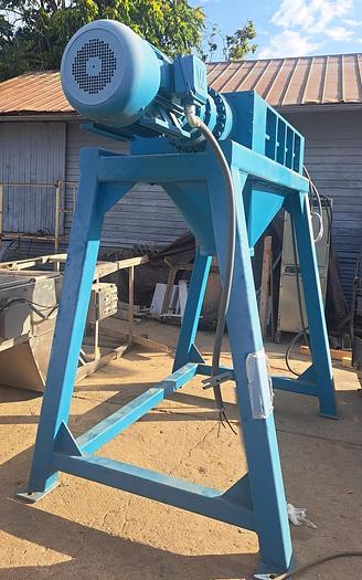 Unused Shredder, 30 HP, 23" x 42" Chamber, 48" Sweco Screener, #5533735