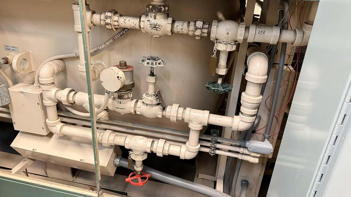 Used Autoclave, 46.75" x 110", 220 PSI, Electrically Heated, Melco Steel, #5991523