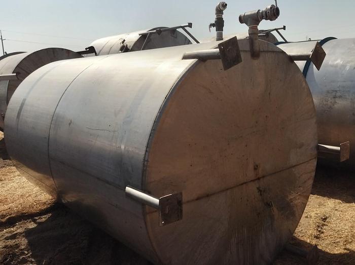 Used Tank, 2,000 Gallon, Stainless Steel, Agitated, 6' X 10' #S745308