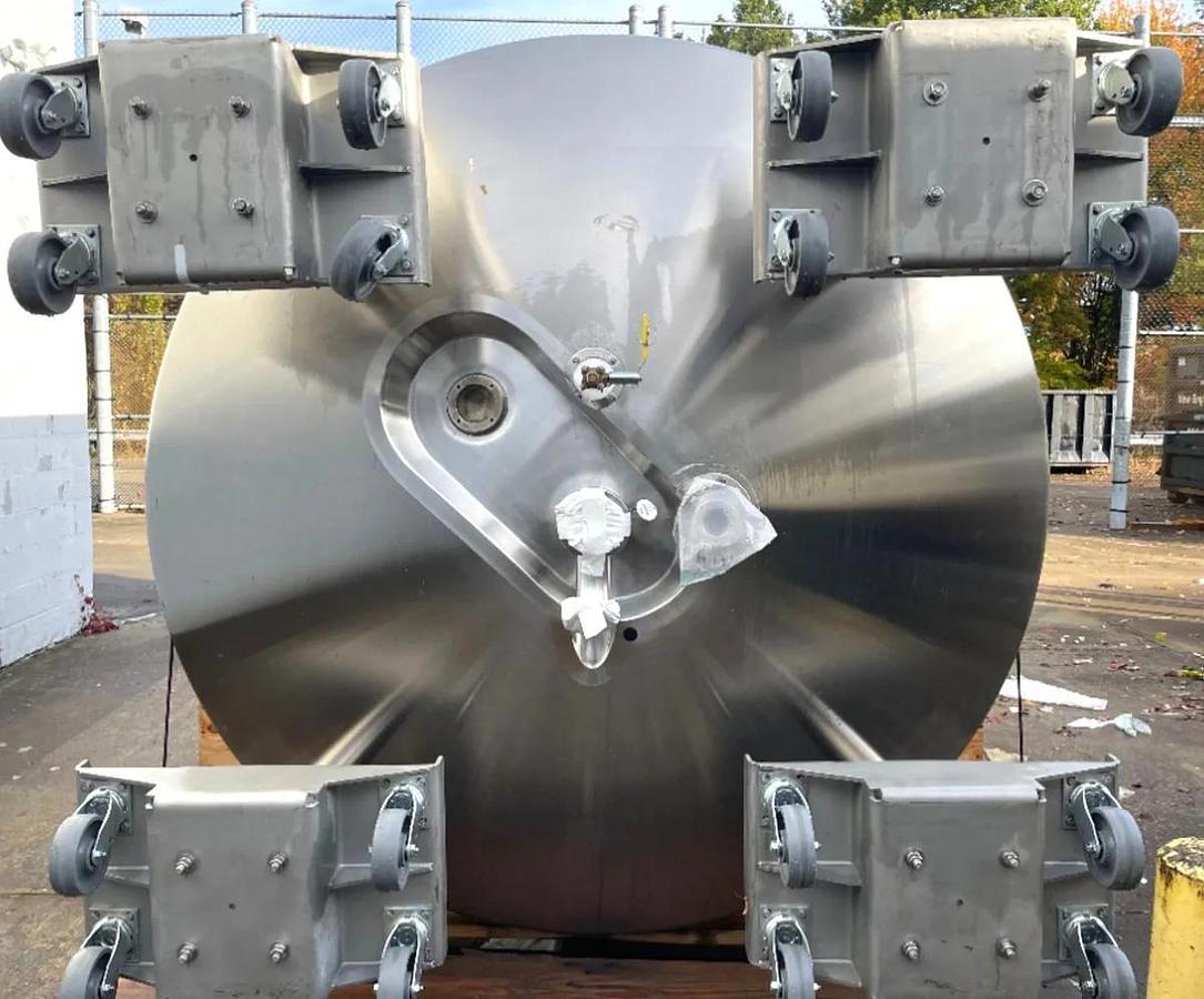 Used Reactor, 2,500 Gallon, 316L Stainless Steel, Sanitary Reactor, Fermenter, 45 PSI, Jacketed, Holloway, #5991745