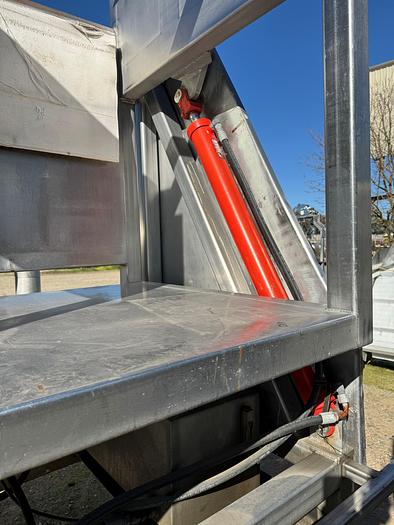 Used Dumper, Bin, Stainless Steel, 51" x 53" x 42", Hydraulic Pump #S745485