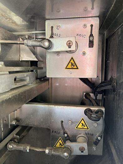 Used Unloader, Pneumatic, S/st, Oscillating Discharge, Nakanishi #S744820