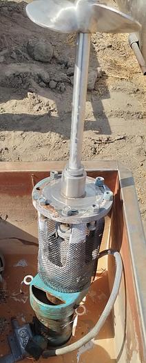 Used Tank, 2,000 Gallon, Stainless Steel, Agitated, 6’4” Diameter #S745307