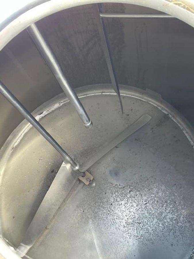 Used Tank, 1,000 Gallon, APV Crepaco, Single Wall, Agitated, Stainless Steel, #5991447
