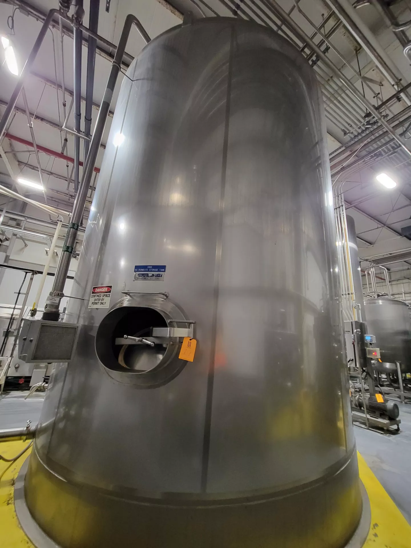 Used Tank, 10,000 Gallon, Stainless Steel, RO Permeate Storage Tank, Mueller, 11' Diameter x 15' Straight Side, #5991776