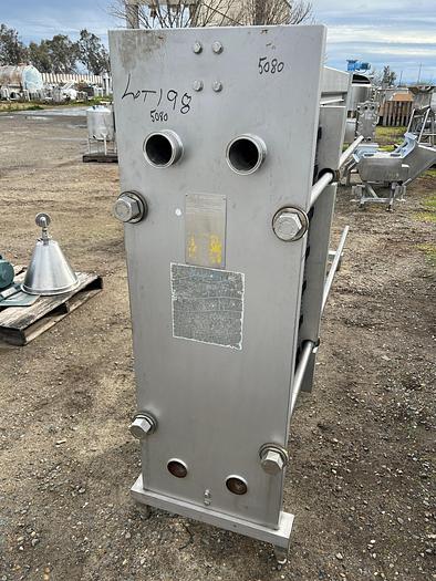 Used Heat Exchanger, Plate, 500 SF, S/st, Alfa Laval, Model CLIP8RH #S744987