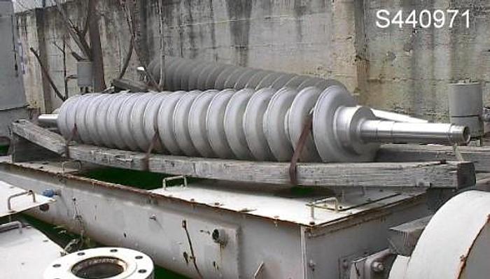 Unused Holoflite, Rietz, 16" x 9'6", Screws Only, 250 PSI, #S440971