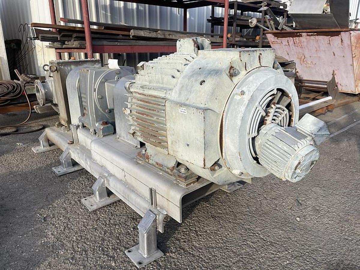 Used Pump, Positive, Rotary Lobe, Fristam FDS1-4, 10 HP, 2" In/Out, VFD Drive