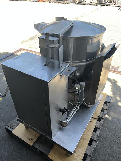 Used Kettle, 40 Gallon, Groen, Mdl DHT-40, Tilt, Gas-Fired, Self Contained #S745091