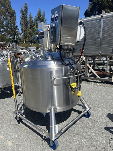 Used Reactor, 25 Gallon (400 Liters), 316L Stainless Steel, Jackted, Agitated #S745440