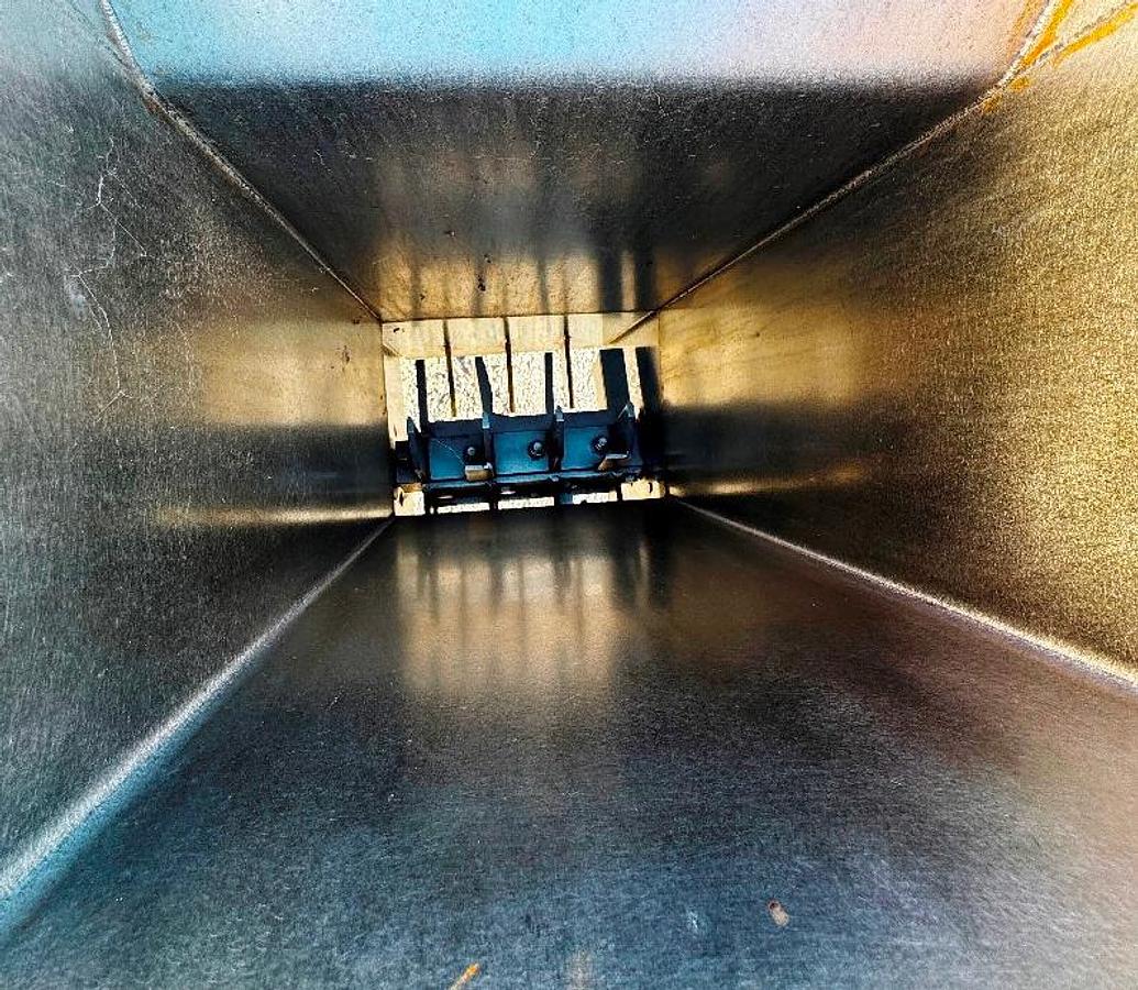 Used Lump Breaker, 15" x 15" Chamber, Stainless Steel, 12.5 HP, Corenco, #5991508