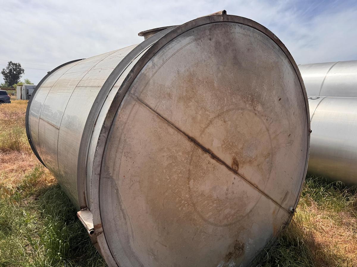 Used Tank, 4,250 Gallon, Stainless Steel, 8' Dia x 12' H, Valley Foundry, UL Rated, #5991328