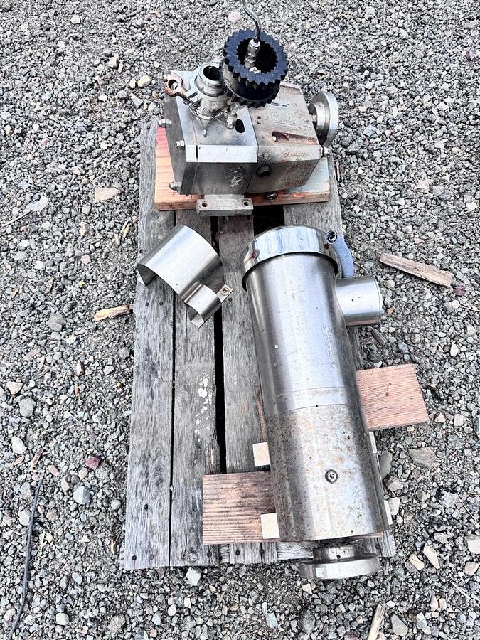 Used Pump, Positive, Rotary Lobe, 1 HP, Stainless Steel, Cart, Alfa Laval SRU-2NLS, #