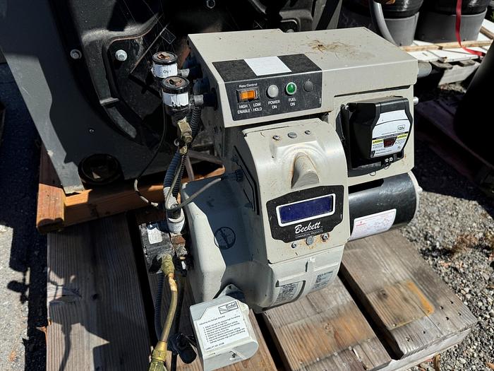 Used Boiler, 23.8 HP, Crown, Mdl 24-06, Steam, BK Series, #5880223