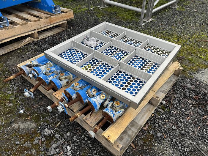 Used Screen, Gyratory, Sweco, 3' Wide X 6' Long, Stainless Steel, Model CLD 3X6L5 #S745404