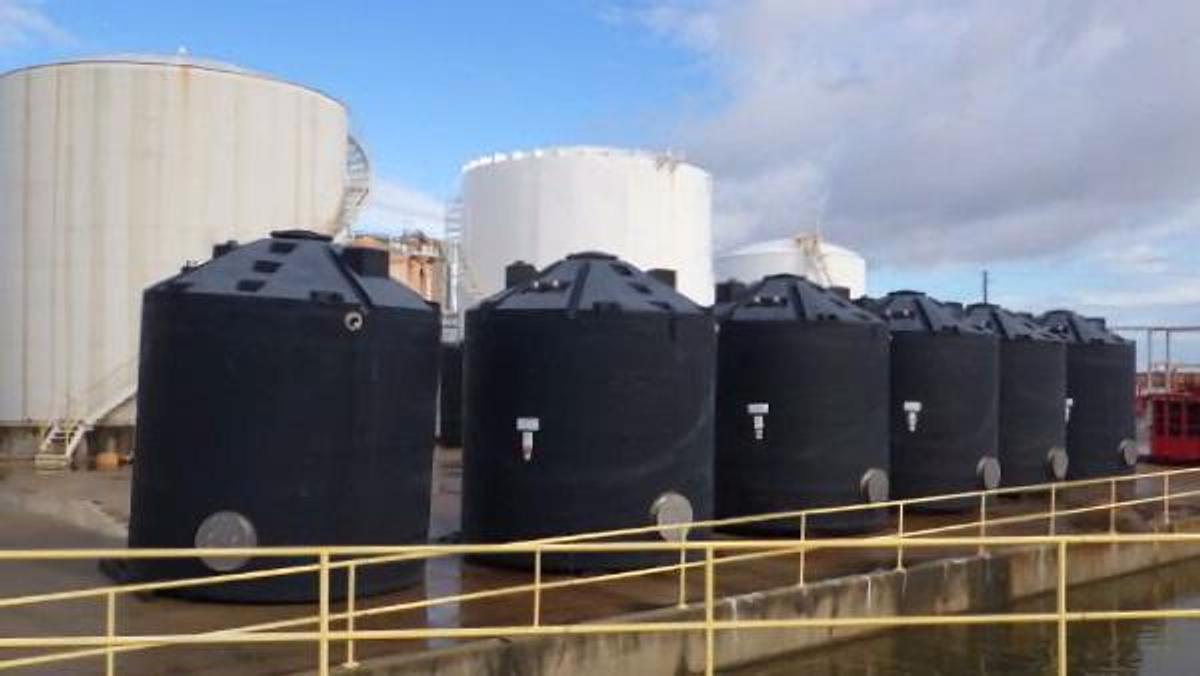Used Tank, 13,650 Gallon, XLPE Polyethylene, Vertical Storage, Douglas Tank Sales, #5991779