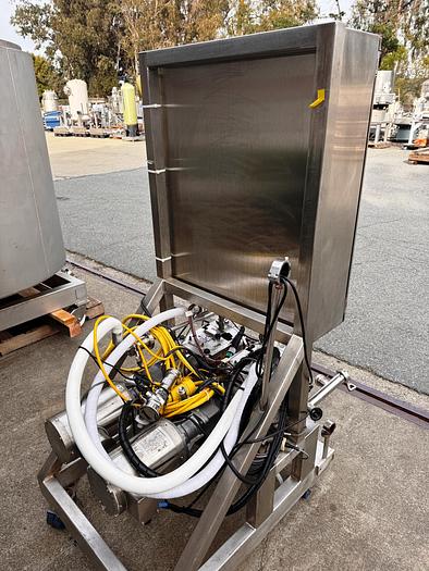 Used Pump, Positive, SPX / Waukesha, Model 030 U2, 1 HP, 1.5" In/Out, #5991261