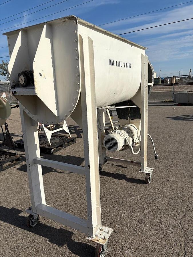 Used Mixer, Ribbon, West Coast Machinery, Stainless Steel, 26" x 66", #