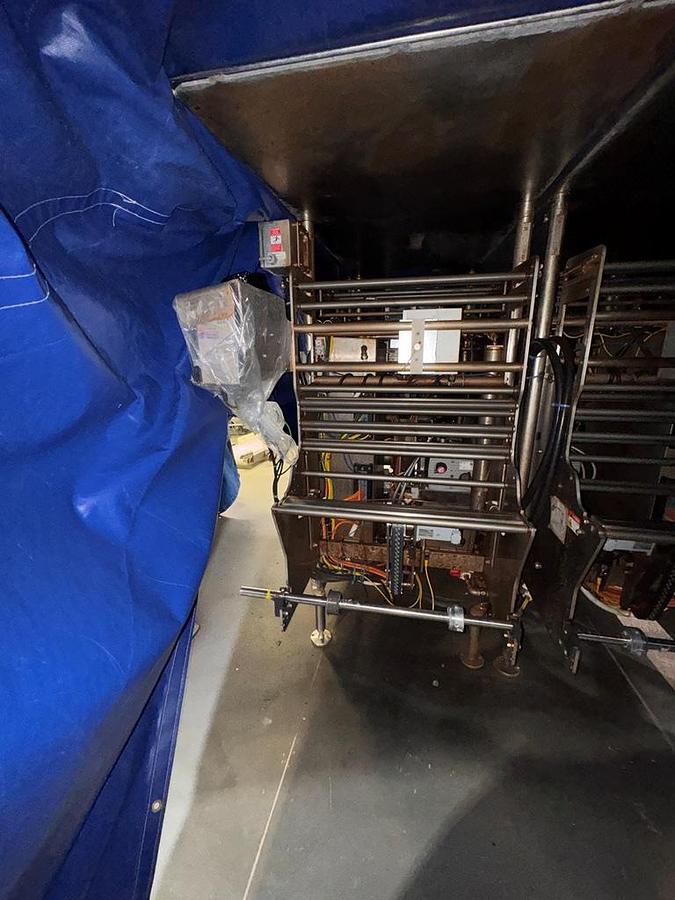 Used Filling Line, Bag, Ishida Double Drop Scale, Dual Triangle Baggers, Elevator, #5991855