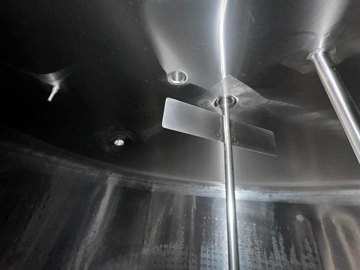 Used Tank, 2,000 Gallon, Stainless Steel, Jacketed, Agitated, APV Crepaco , #5532787