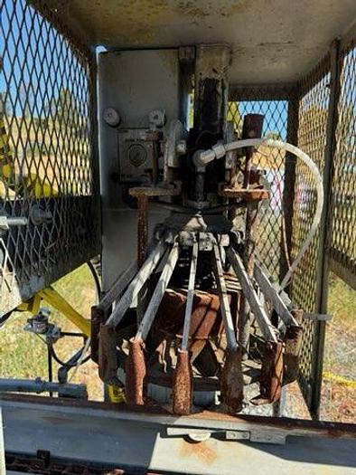 Used Filler, Pail, O'Brien Industrial, Crimper, Paint, #S742733