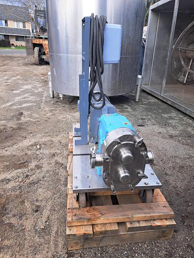 Used Pump, Positive, Waukesha, Mdl 060, 316 S/st, 2.5" #S745178