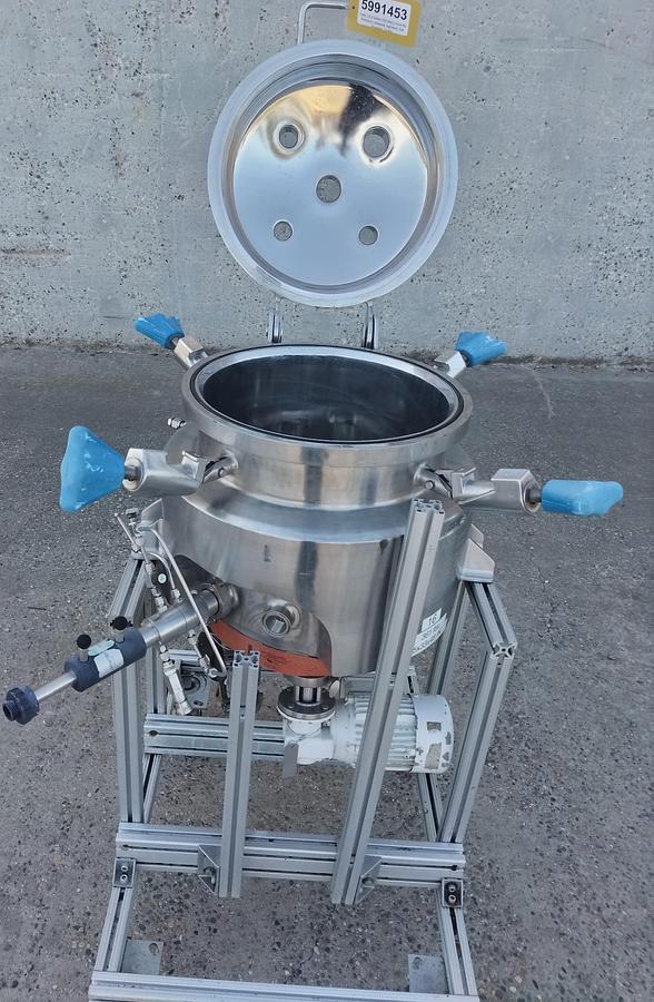 Used Tank, 13.2 Gallon (50 Liter), Pure-Flo Precision, Jacketed, Agitated, 316 Stainless, 15 PSI, #5991453