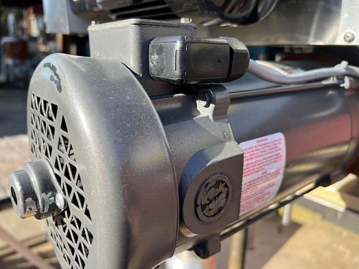 Used Capper, Kaps-All Model F-E4, Inline Spindle #S745104