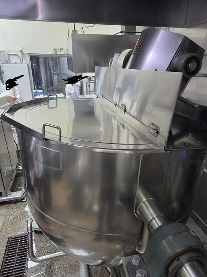 Used Kettle, 300 Gallon, Lee Industries, Stainless Steel, Agitated, #5991805