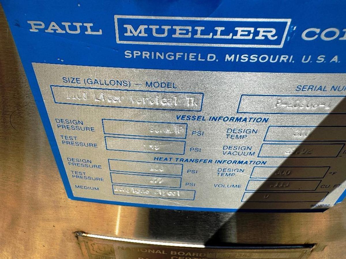 Used Tank, 290 Gallon (1,100-Liter), 316L Stainless Steel, Jacketed, Full Vacuum, Mueller, #