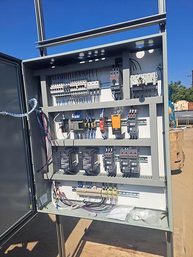 Unused Shredder, 30 HP, 23" x 42" Chamber, 48" Sweco Screener, #5533735