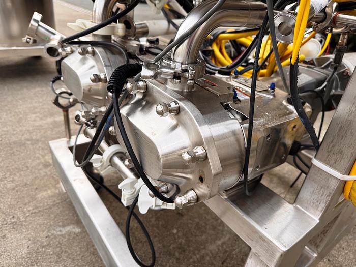 Used Pump, Positive, SPX / Waukesha, Model 030 U2, 1 HP, 1.5" In/Out, #5991261