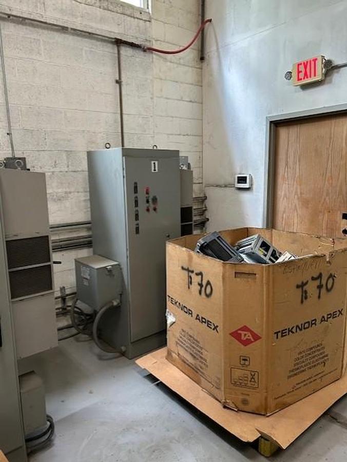 Used Cleaning Tank, Ultrasonic, 234 Gallon, Blue Wave UC-3650, 480V, Stainless Steel, #5991543