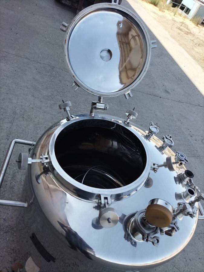 Used Tank, 132 Gallon (500 Liter), 316L Stainless Steel, Jacketed, Full Vacuum, 50 PSI, Lee, #5991493