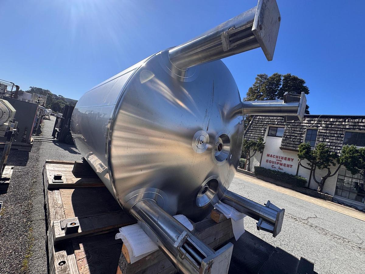 Used Tank, 2,642 Gallon (10,000 Liter), Stainless Steel, Full Vac, 45 PSI, Insulated #5991438