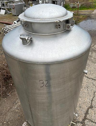 Used Tank, 250 Gallon, Stainless Steel, Dish Top and Dish Bottom #S744973