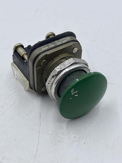 Used Allen-Bradley 800T-D SER T (Green)