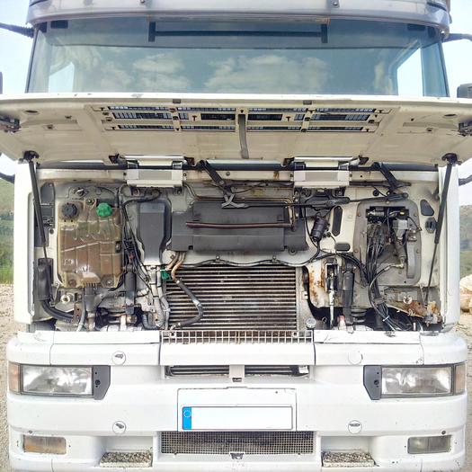 Used 2000 IVECO Eurotech 440E42 manual injector pump tractor unit