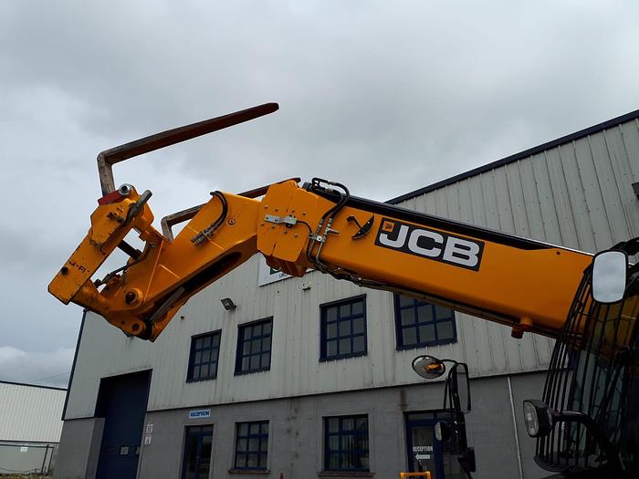 Used JCB 540-140 – 14m reach