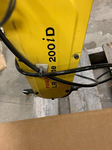 Used FANUC LR MATE 200iD 6 AXIS CNC ROBOT WITH R30iB MATE CONTROLLER