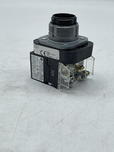 Used AB ALLEN BRADLEY 800T-FXQH2R