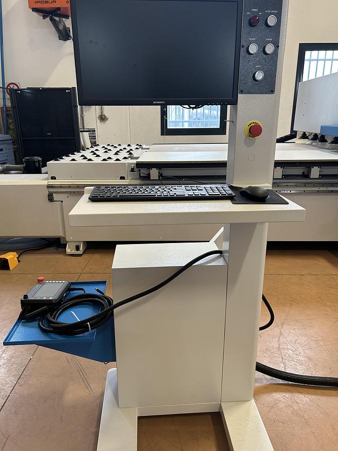 CENTRO DI LAVORO MASTERWOOD WINNER 22.42 KS