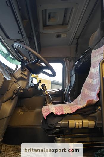 Used 2002 SCANIA R 114 L 380 manual retarder tractor unit