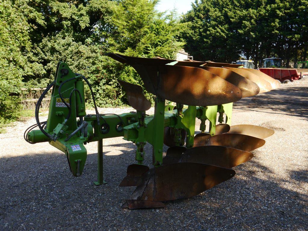 Used Dowdeswell DP100FS 4 Furrow Plough