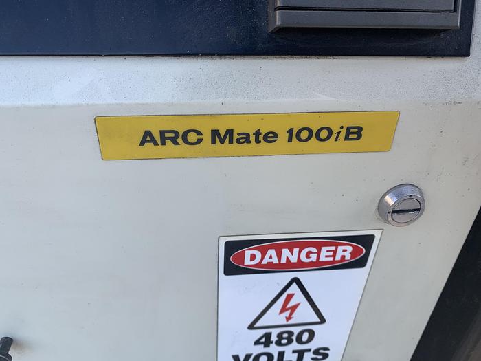 Used FANUC ARCMATE 100IB MIG WELDING CELL WITH RJ3iB CONTROLLER