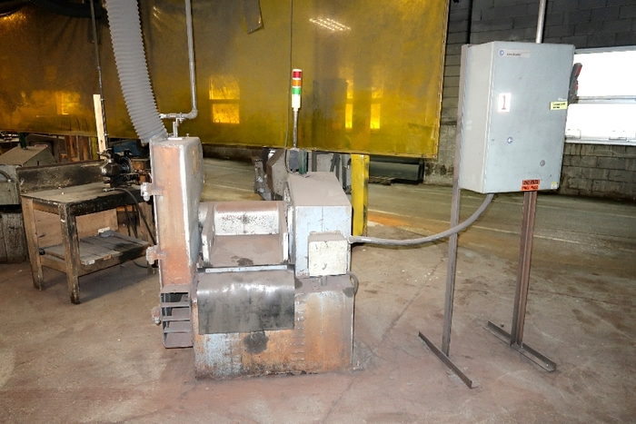 Used CINCINNATI SINGLE END GRINDER 923-520-8