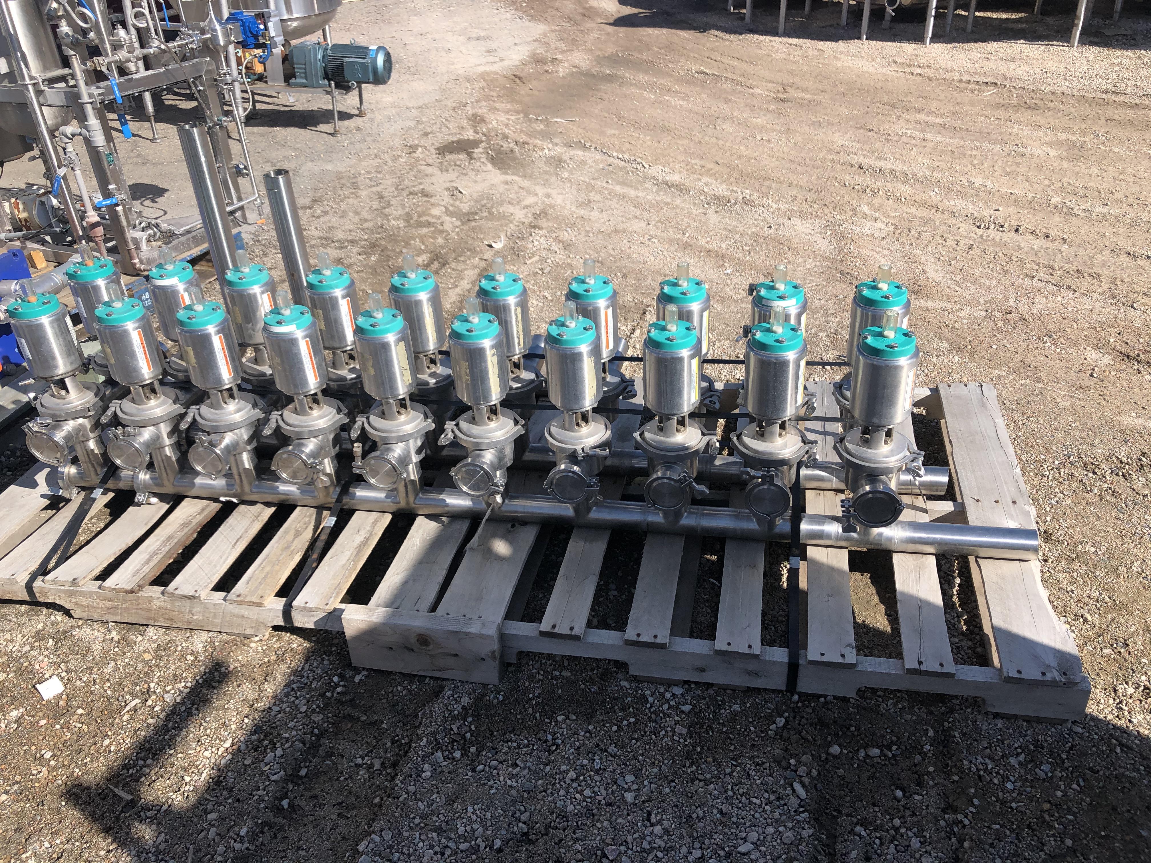 Usado TRICLOVER VALVE CLUSTER