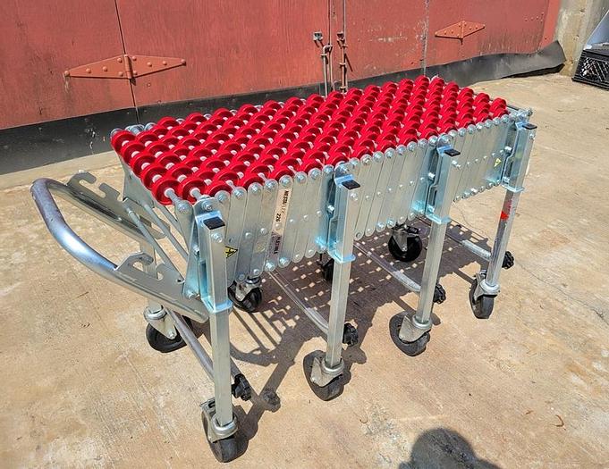 Used Conveyor, Skate Wheel, 14" x 13', Accordion, Nesta Flex B #C744150
