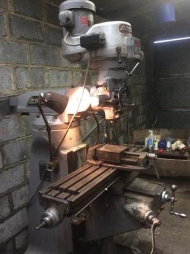 Used 1982 Bridgeport Series 1 Manual Milling Machine.